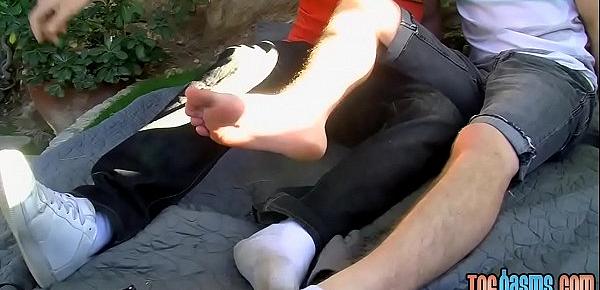  Toe sucking twinks outdoor jerk off and fellatio session